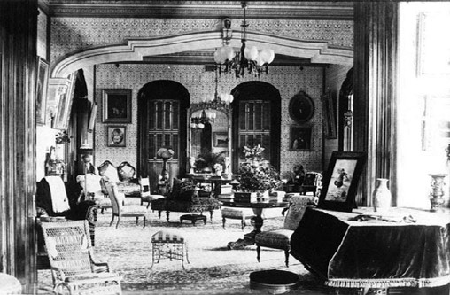 Keoua Hale, interior